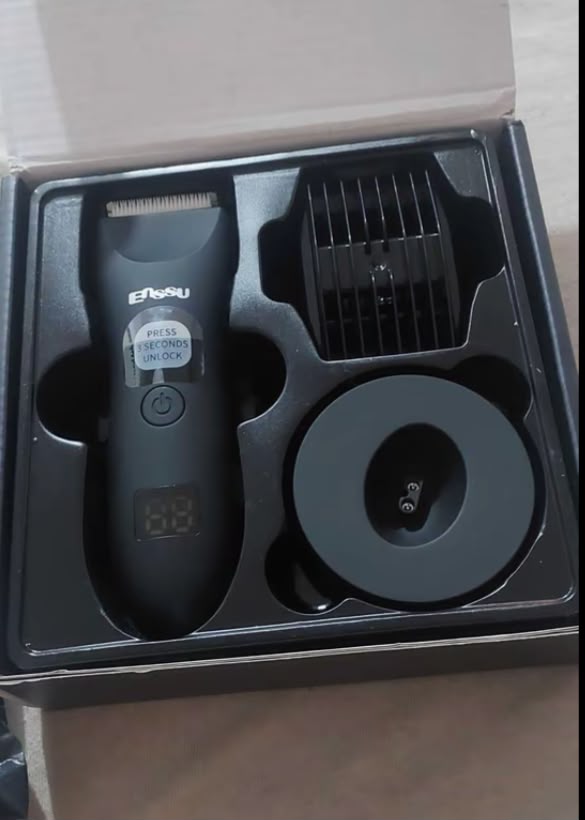 Kit ENSSU Pro preto aberto na caixa