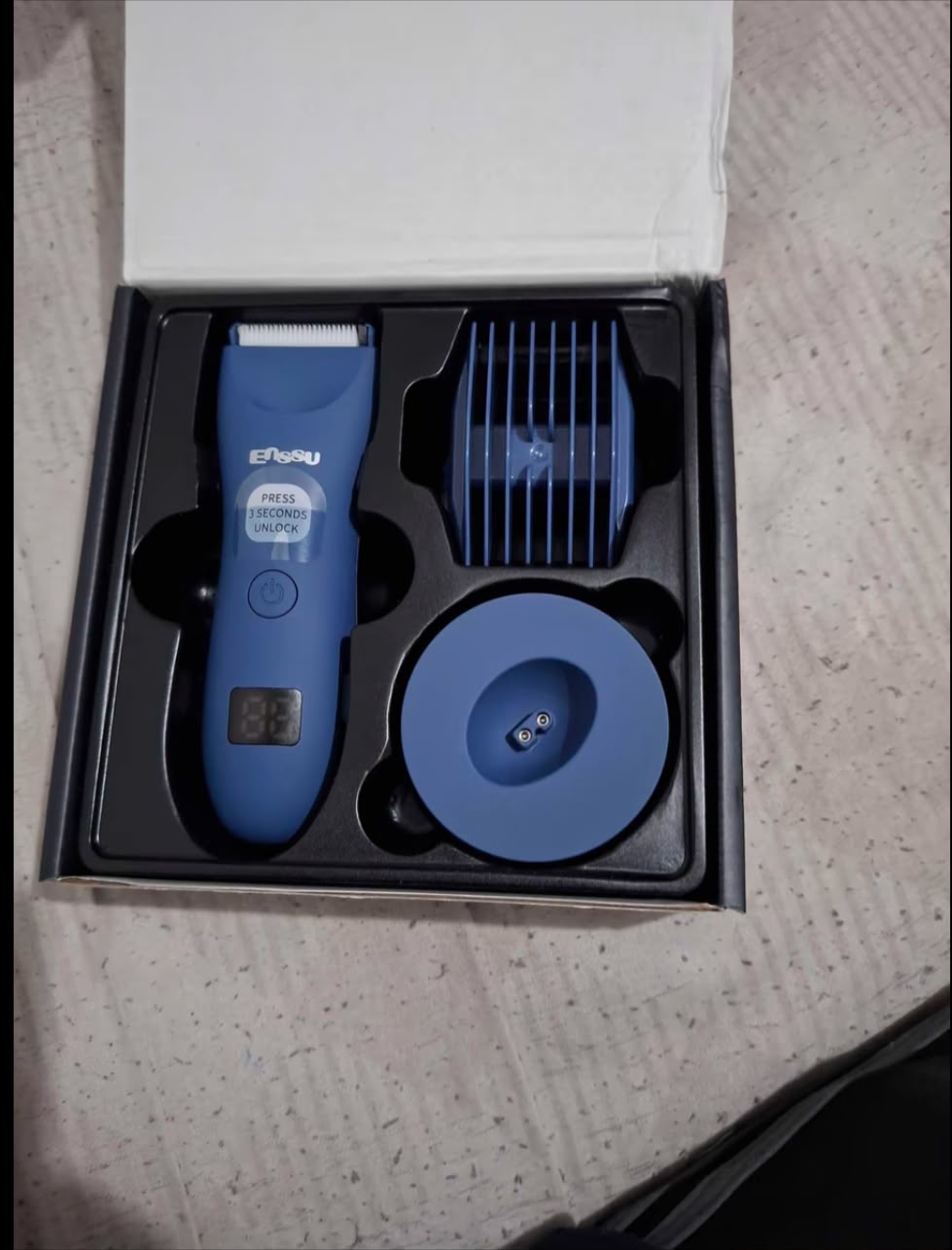 Kit ENSSU Pro azul aberto na caixa